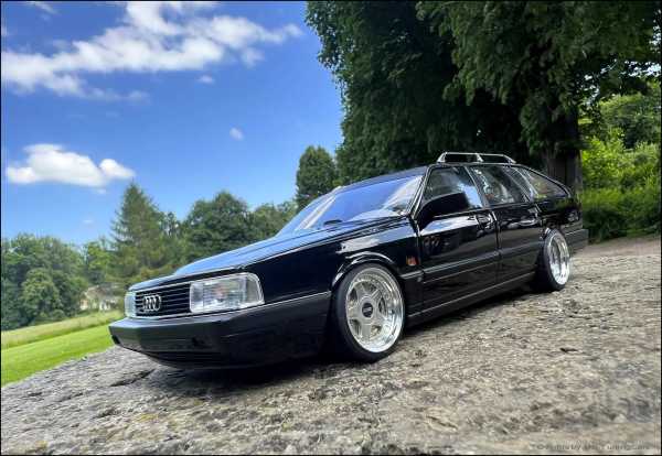 1:18 Audi 200 Quattro 20V Avant Bj.1989 schwarz = inkl. OVP